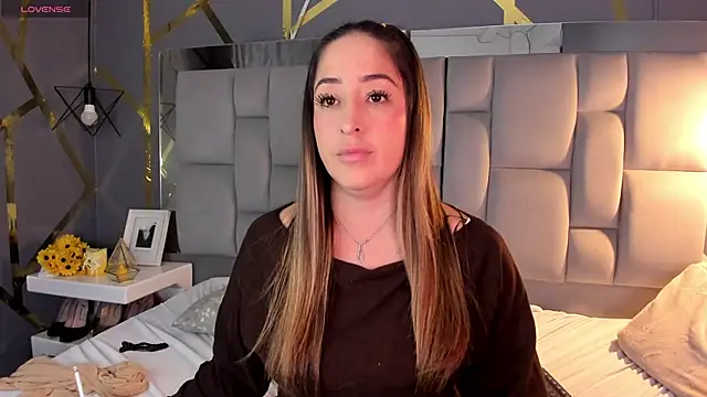 AliceSteel12 online show from October 2025 11:27:02 PM