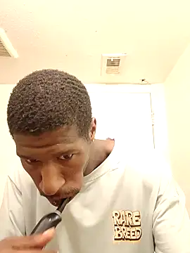 Snapshot of willywonka7793 chatting on December 2024 07:06:02 AM willywonka7793 online show from December 2024 07:06:02 AM