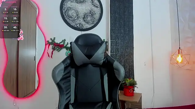 tatiana sc online show from December 2025 01:30:01 PM