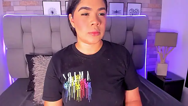 EmmaBecket2 online show from January 2026 04:39:01 AM