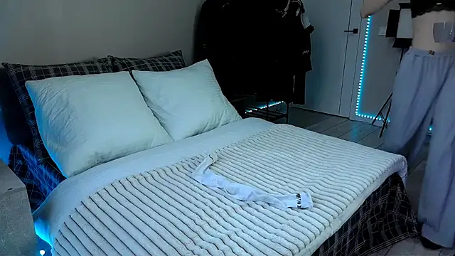 Tanya M online show from January 2025 12:57:02 PM