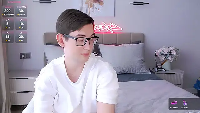 Snapshot of Tanya_M chatting on June 2026 03:11:02 PM Tanya M online show from June 2026 03:11:02 PM