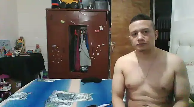 Snapshot of fabyxx07 chatting on January 2025 12:15:01 AM fabyxx07 online show from January 2025 12:15:01 AM