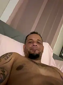 Snapshot of kelin17 chatting on October 2025 07:56:02 PM kelin17 online show from October 2025 07:56:02 PM