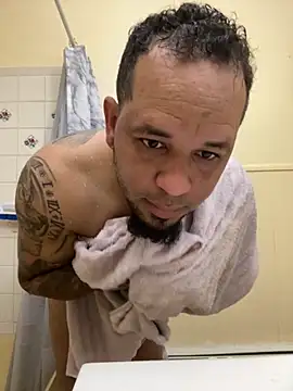 Snapshot of kelin17 chatting on October 2025 08:11:02 AM kelin17 online show from October 2025 08:11:02 AM