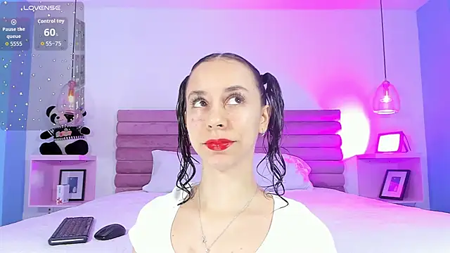 Snapshot of AbyCooper chatting on December 2025 12:12:02 PM AbyCooper online show from December 2025 12:12:02 PM