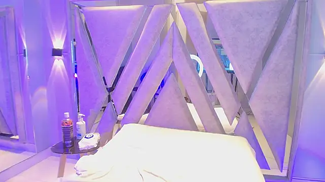 Snapshot of Annie9_ chatting on March 2026 02:56:02 PM Annie9 online show from March 2026 02:56:02 PM