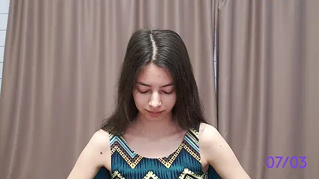 Snapshot of sweet_sweet_angel chatting on March 2025 09:51:02 AM sweet sweet angel online show from March 2025 09:51:02 AM