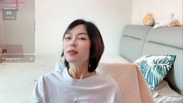 Linda-LL online show from April 2026 06:49:01 AM