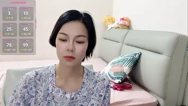 Linda-LL online show from May 2026 01:49:02 PM