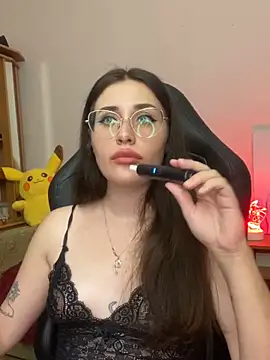 Snapshot of B9ra6 chatting on December 2024 07:44:01 PM B9ra6 online show from December 2024 07:44:01 PM