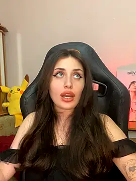 Snapshot of B9ra6 chatting on December 2024 07:00:02 PM B9ra6 online show from December 2024 07:00:02 PM