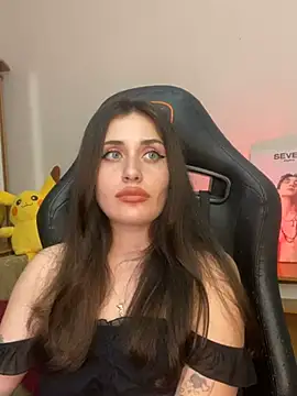 Snapshot of B9ra6 chatting on December 2024 10:03:02 PM B9ra6 online show from December 2024 10:03:02 PM
