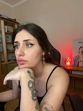 Snapshot of B9ra6 chatting on March 2025 10:20:01 PM B9ra6 online show from March 2025 10:20:01 PM