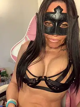 vicvictoriax online show from March 2025 09:15:02 PM