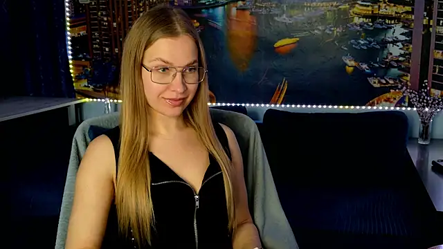 Snapshot of pusyavykusya chatting on February 2026 10:44:02 AM pusyavykusya online show from February 2026 10:44:02 AM