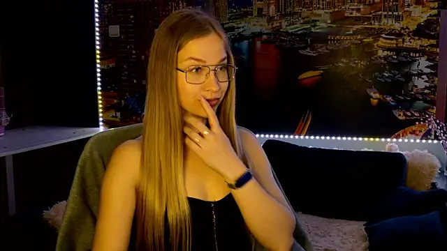 Snapshot of pusyavykusya chatting on April 2026 07:22:01 PM pusyavykusya online show from April 2026 07:22:01 PM