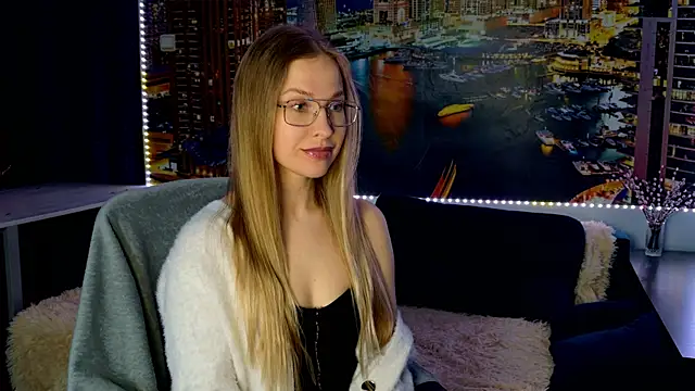 Snapshot of pusyavykusya chatting on April 2026 10:31:01 AM pusyavykusya online show from April 2026 10:31:01 AM