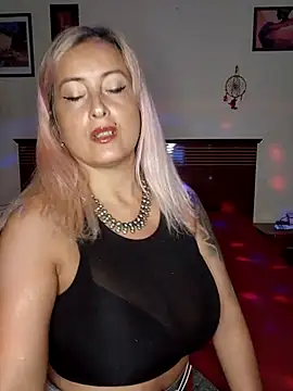 Snapshot of DesireSatler chatting on February 2026 01:35:02 AM DesireSatler online show from February 2026 01:35:02 AM