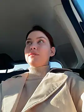 Snapshot of KikiWatson chatting on December 2024 07:17:01 AM KikiWatson online show from December 2024 07:17:01 AM