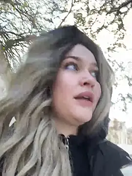 Snapshot of KikiWatson chatting on December 2024 08:13:01 AM KikiWatson online show from December 2024 08:13:01 AM