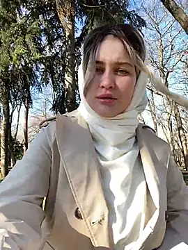 Snapshot of KikiWatson chatting on January 2025 08:43:01 AM KikiWatson online show from January 2025 08:43:01 AM