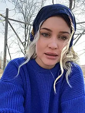 Snapshot of KikiWatson chatting on March 2025 11:18:02 AM KikiWatson online show from March 2025 11:18:02 AM