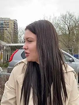 Snapshot of KikiWatson chatting on March 2025 07:11:01 AM KikiWatson online show from March 2025 07:11:01 AM