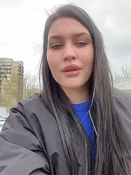 Snapshot of KikiWatson chatting on March 2025 11:11:02 AM KikiWatson online show from March 2025 11:11:02 AM