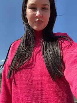 Snapshot of KikiWatson chatting on March 2025 08:04:02 AM KikiWatson online show from March 2025 08:04:02 AM