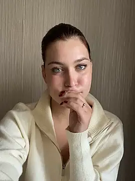 Snapshot of KikiWatson chatting on October 2025 12:36:02 PM KikiWatson online show from October 2025 12:36:02 PM