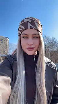 Snapshot of KikiWatson chatting on March 2026 07:45:01 AM KikiWatson online show from March 2026 07:45:01 AM