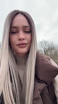 Snapshot of KikiWatson chatting on March 2026 07:41:02 AM KikiWatson online show from March 2026 07:41:02 AM