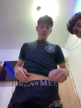 Snapshot of LatinBoysxxx chatting on December 2024 07:02:02 PM LatinBoysxxx online show from December 2024 07:02:02 PM