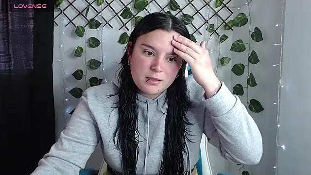 Nika 1  online show from May 2026 09:31:01 PM