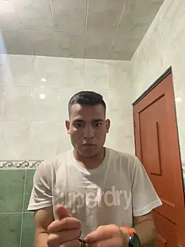 stiven-p23 online show from December 2025 02:52:01 AM