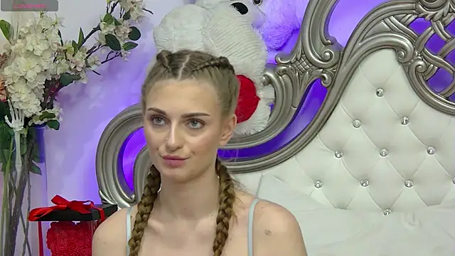 AdissonLane online show from April 2026 04:23:01 PM