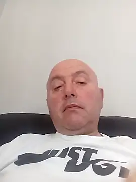 Necas197 online show from September 2025 12:21:01 PM