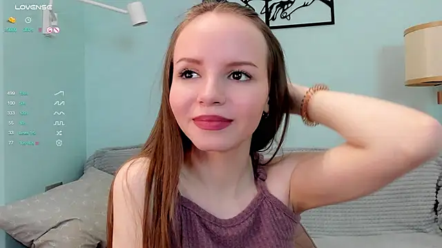 AlodiaHamblett online show from January 2025 01:30:01 PM