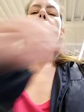 Snapshot of uber_babe chatting on January 2025 03:26:01 PM uber babe online show from January 2025 03:26:01 PM