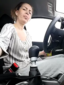 Snapshot of uber_babe chatting on February 2025 10:15:02 AM uber babe online show from February 2025 10:15:02 AM