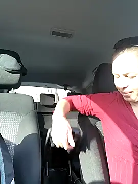 Snapshot of uber_babe chatting on March 2025 02:41:01 PM uber babe online show from March 2025 02:41:01 PM