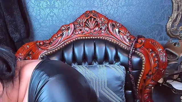 SelenaNoctis online show from November 2025 07:42:02 AM