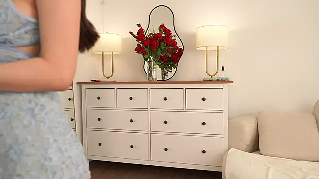 Peopleneedlove144 online show from April 2026 03:47:01 PM