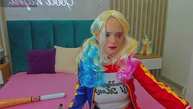 Selena Cutiee online show from October 2025 01:26:01 AM