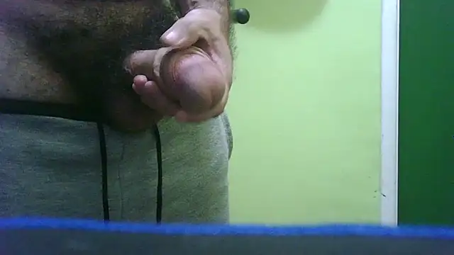 Snapshot of loganwolverine02 chatting on January 2025 08:56:02 PM loganwolverine02 online show from January 2025 08:56:02 PM