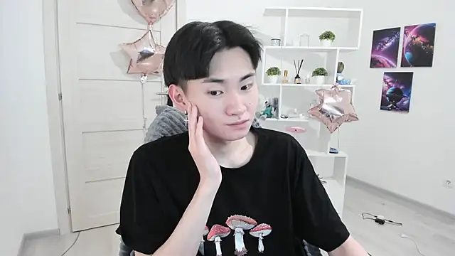 Miram Yu online show from February 2025 09:15:01 PM