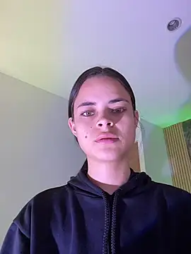 HannaRhodes online show from October 2025 01:56:02 PM