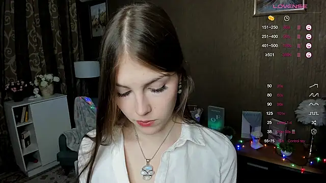 DarleneHatt online show from December 2024 11:55:01 PM