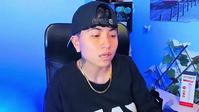 Im Mathias online show from December 2025 03:02:02 AM